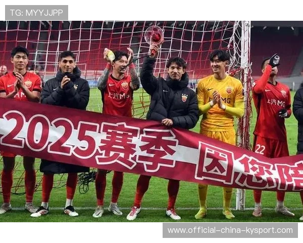 上海海港亚冠客场迎柔佛，压力山大