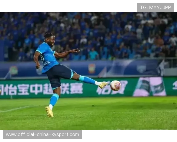 云南玉昆冲击中超，球迷对新援充满期待