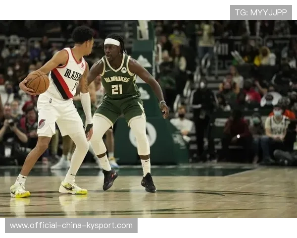 朱-霍勒迪提升开拓者,雄鹿曾深谙其价值,朱霍勒迪上脚球鞋 朱-霍勒迪提升开拓者,雄鹿曾深谙其价值,朱霍勒迪上脚球鞋